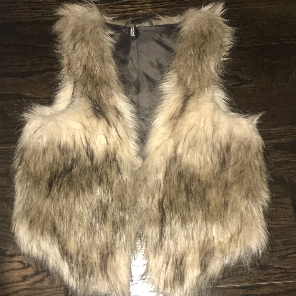 Faux fur vest